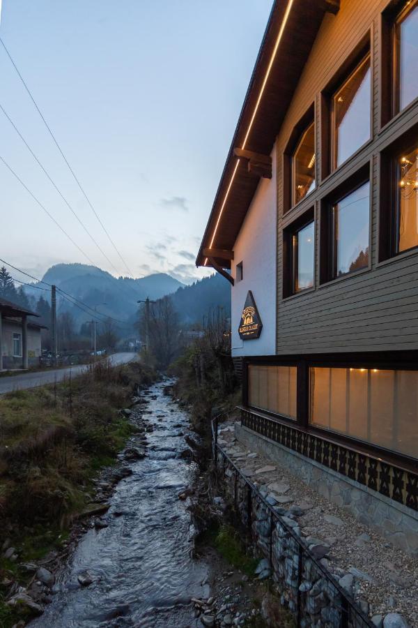 Ranger Chalet Moeciu De Sus Eksteriør billede