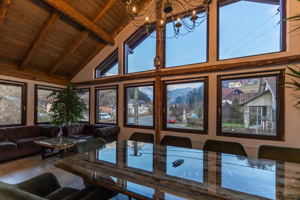 Ranger Chalet Moeciu De Sus Eksteriør billede